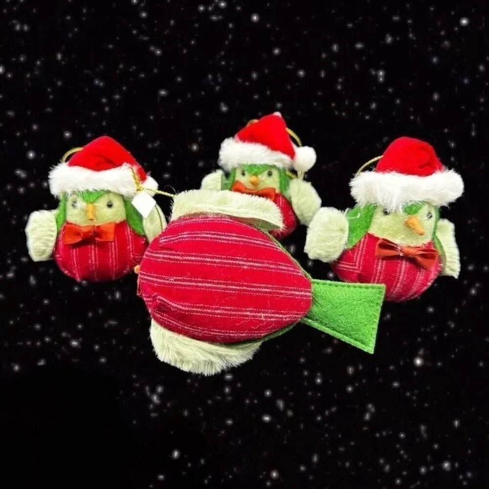 Wondershop 2022‎ Christmas Bird Ornaments from Target Wondershop 4 Set 3”T